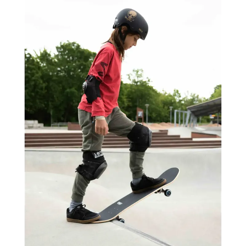 Скейтборд трюковий NKX Slate Red 8.25