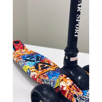 Дитячий самокат триколісний Macro Print Граффіти