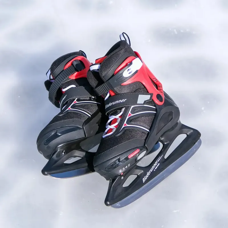 Дитячі ковзани Bladerunner Micro XT Ice Black/Red розмір 29-33