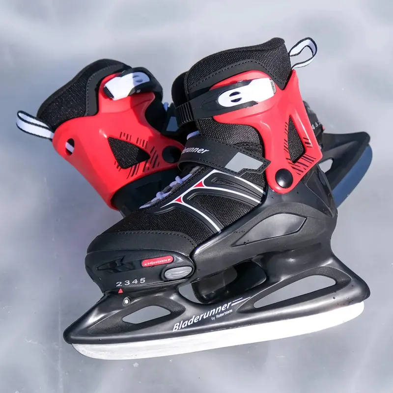 Дитячі ковзани Bladerunner Micro XT Ice Black/Red розмір 29-33