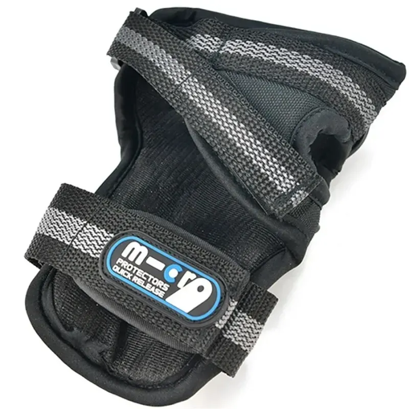 Захист для роликів, самоката, скейта Micro Shock Black р. S