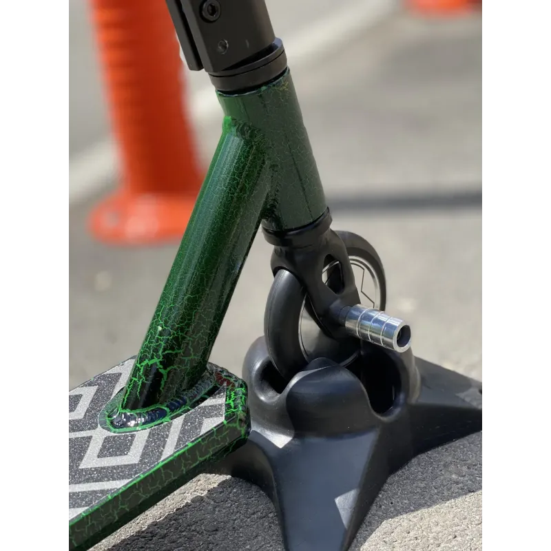Трюковий самокат Explore Crocco Deluxe Green 110 мм