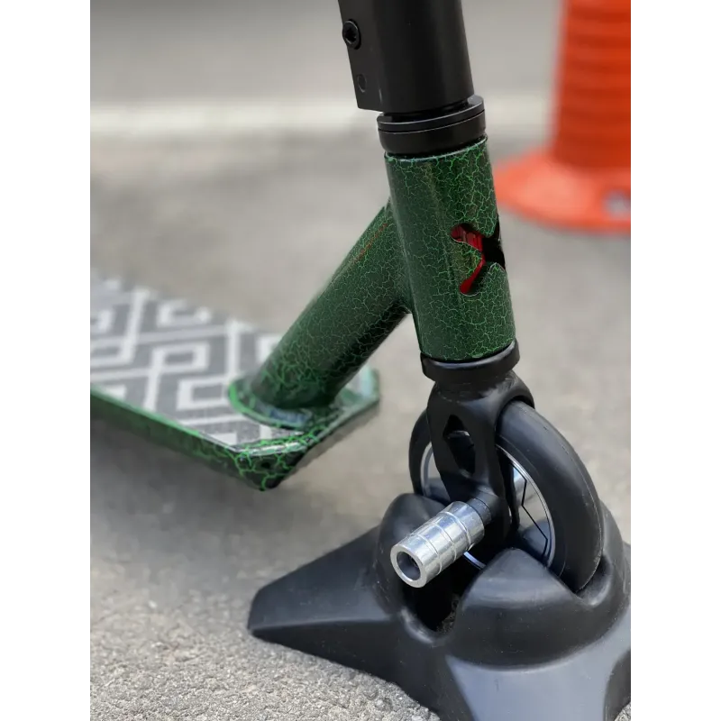 Трюковий самокат Explore Crocco Deluxe Green 110 мм