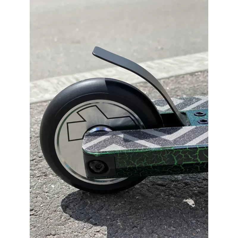 Трюковий самокат Explore Crocco Deluxe Green 110 мм